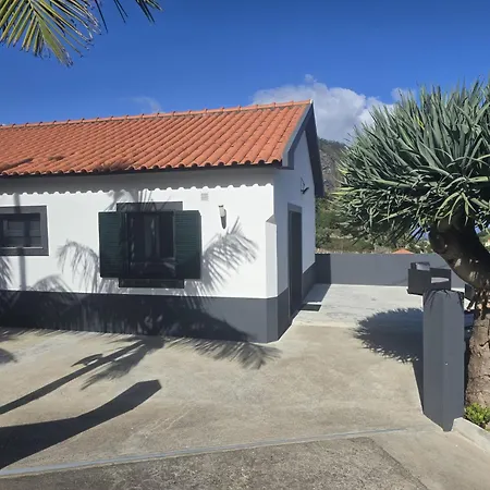 Casa Rosa - Casa De Ferias Completa * Porto Da Cruz