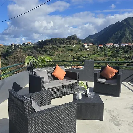 Casa Rosa Porto Da Cruz